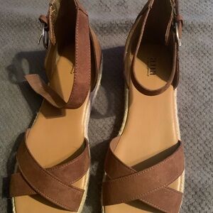 A.N.A New Approach Women size 10 Sandals